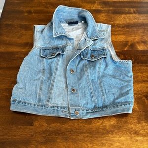 Faded Glory Blue Jean Vest. Womens large. Great condition.
